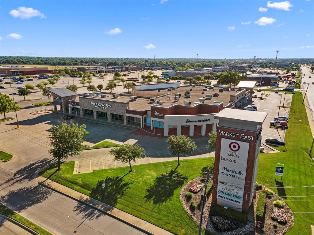 2124 Paradise Valley Drive, Mesquite, TX 75149