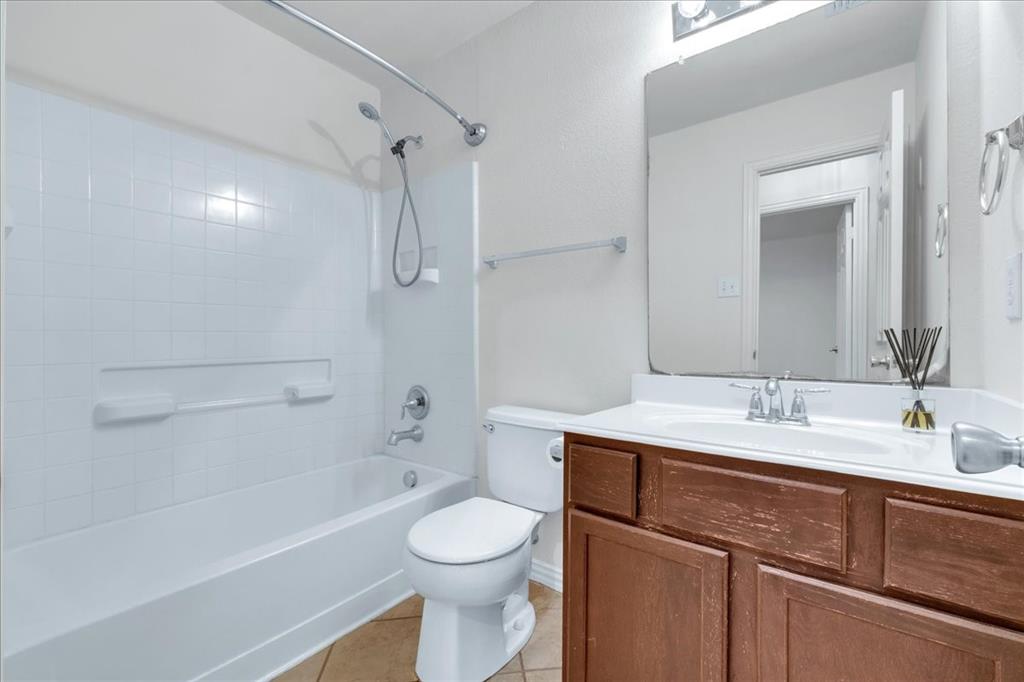 821 Honeywell Drive, Anna, TX 75409