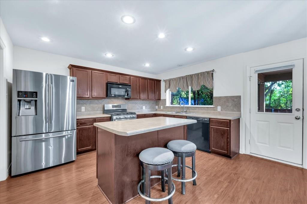 821 Honeywell Drive, Anna, TX 75409