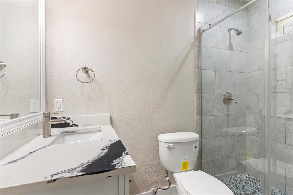 604 S Fitzhugh Avenue, Dallas, TX 75223