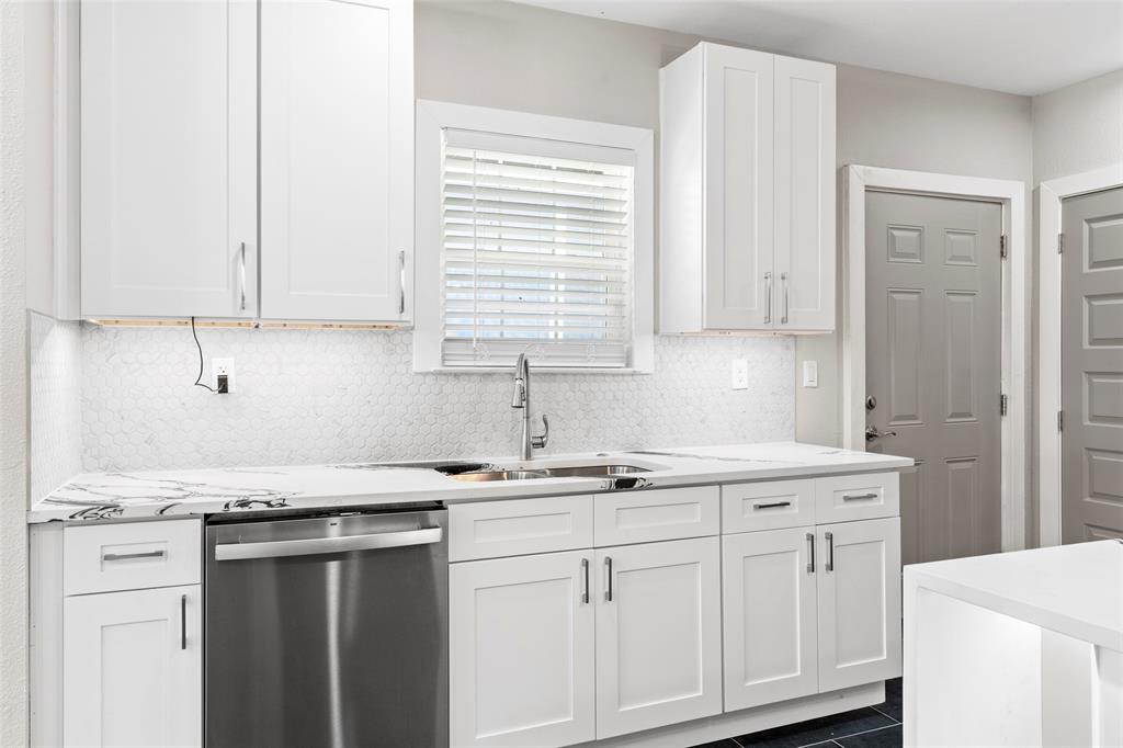 604 S Fitzhugh Avenue, Dallas, TX 75223