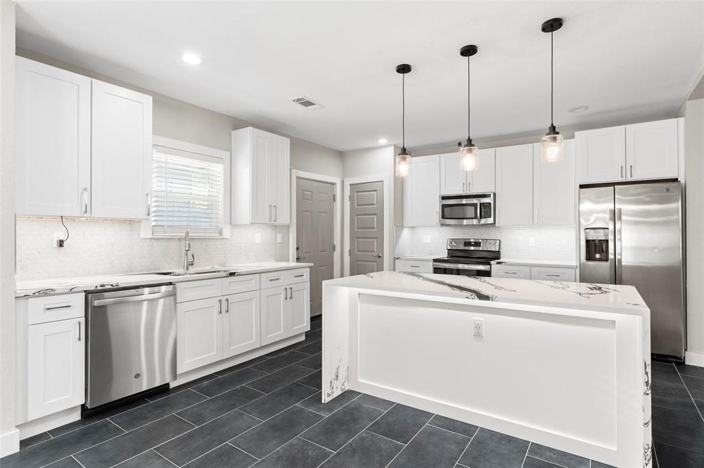 604 S Fitzhugh Avenue, Dallas, TX 75223