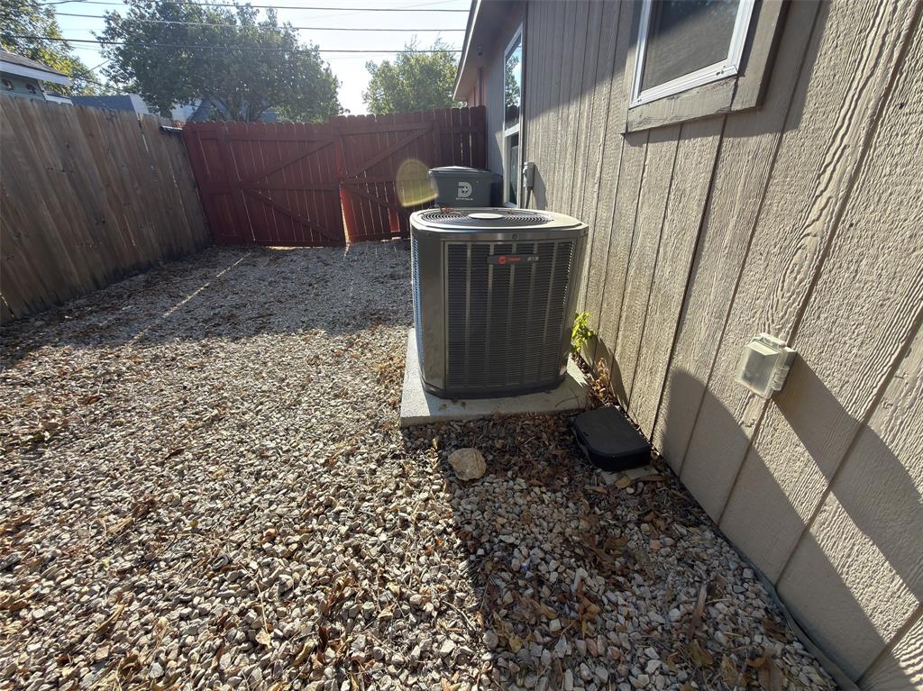 402 Condenser