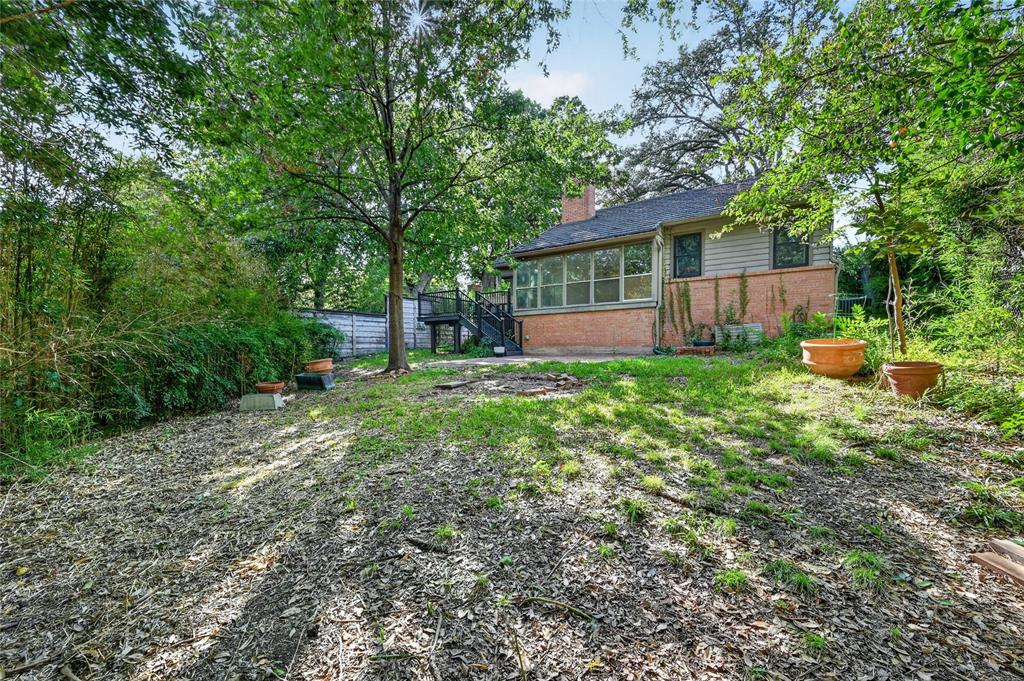 2518 Maple Springs Boulevard, Dallas, TX 75235