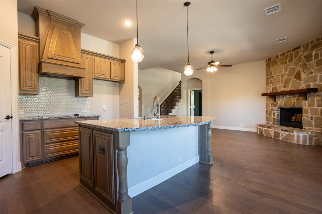4613 Wildflower Way, Midlothian, TX 76065