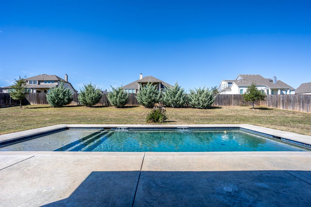 4613 Wildflower Way, Midlothian, TX 76065