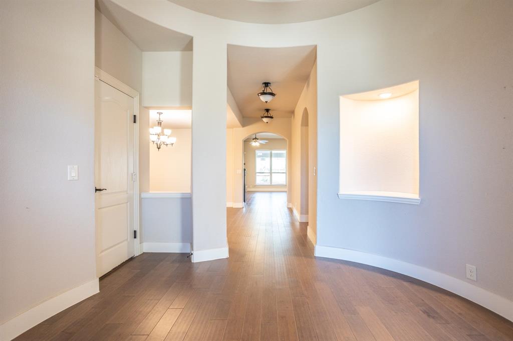 4613 Wildflower Way, Midlothian, TX 76065