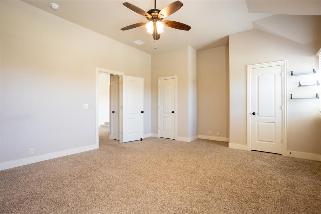 4613 Wildflower Way, Midlothian, TX 76065