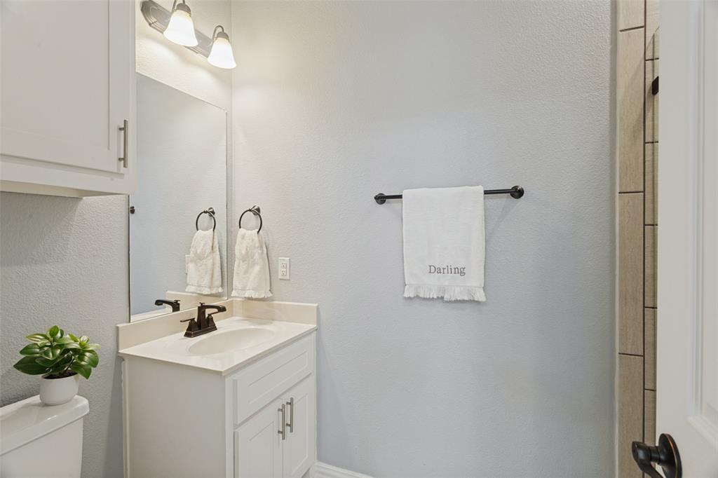 The guest suite has a shower for easy access.