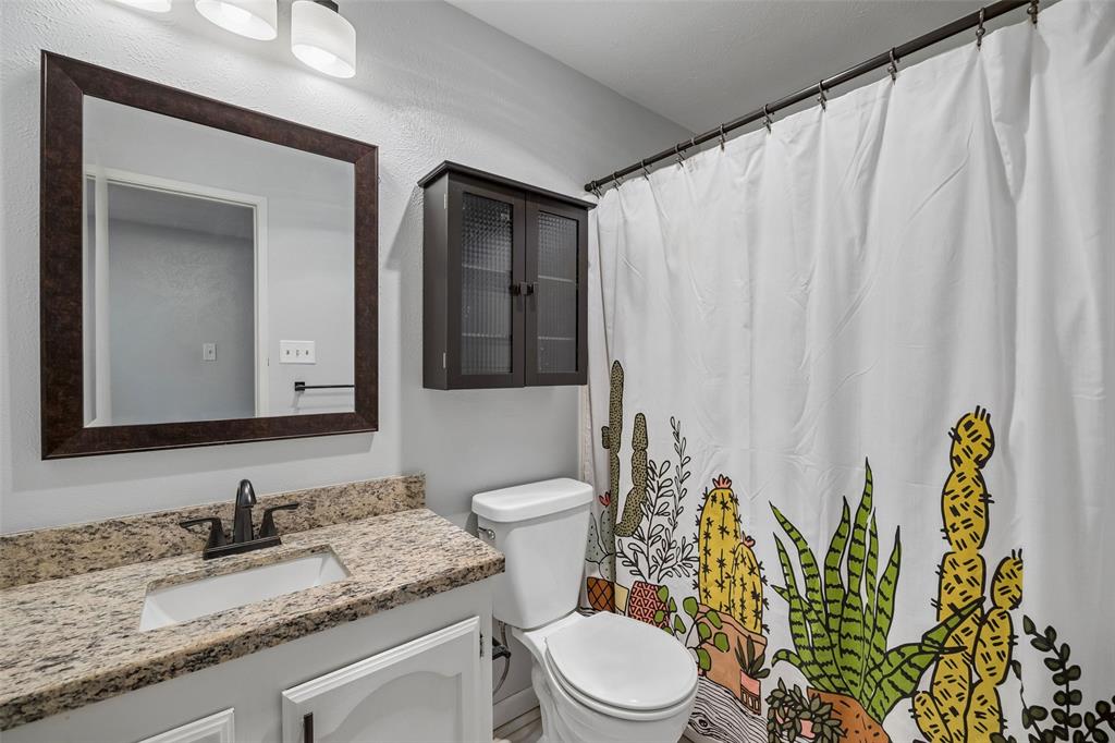 205 Lucinda Drive, Garland, TX 75040