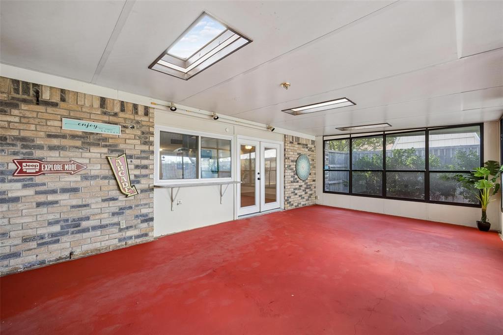 205 Lucinda Drive, Garland, TX 75040