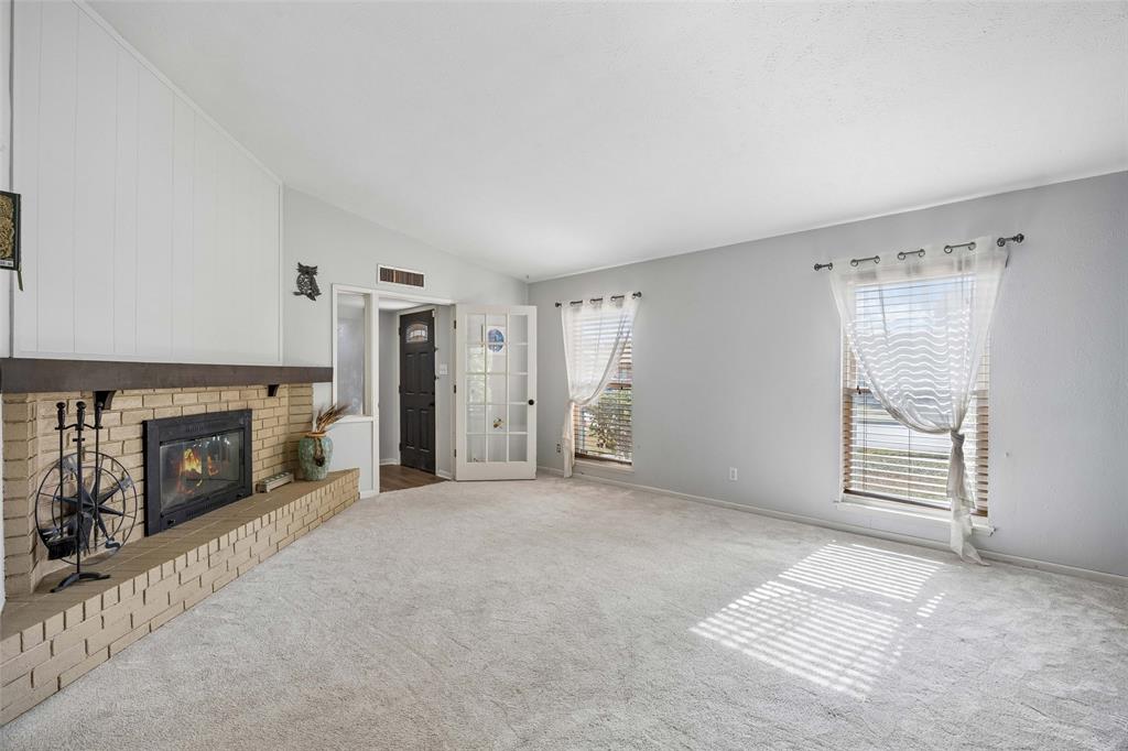 205 Lucinda Drive, Garland, TX 75040