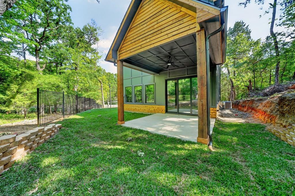 116 Carolynn Road, Mabank, TX 75156