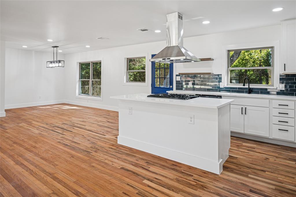 9946 Kilarney Drive, Dallas, TX 75218
