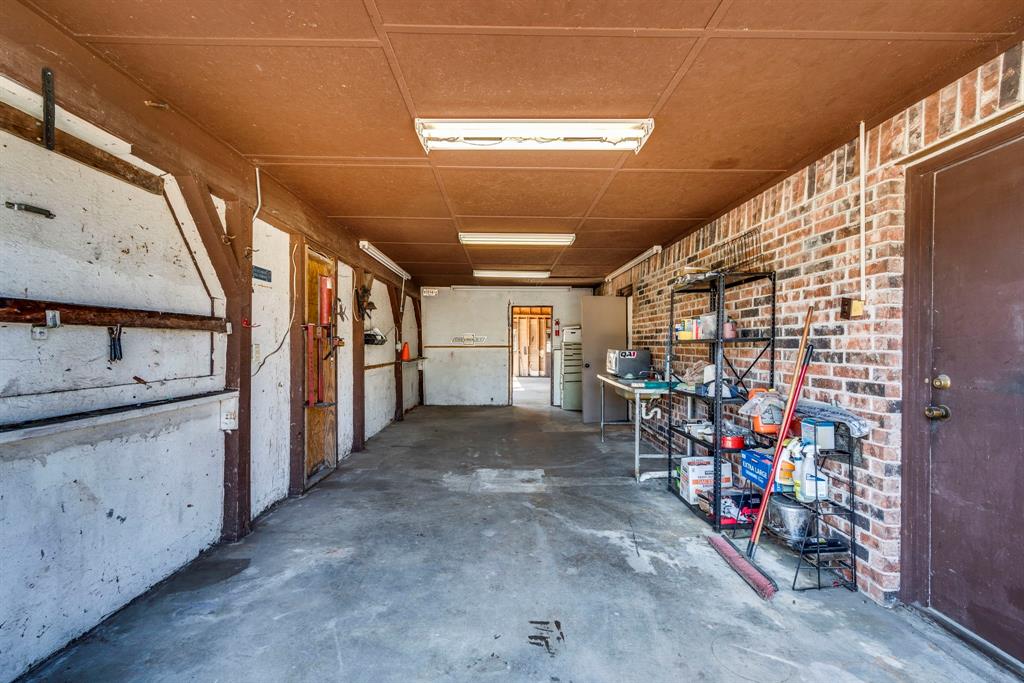 402 W Belt Line Road, Cedar Hill, TX 75104
