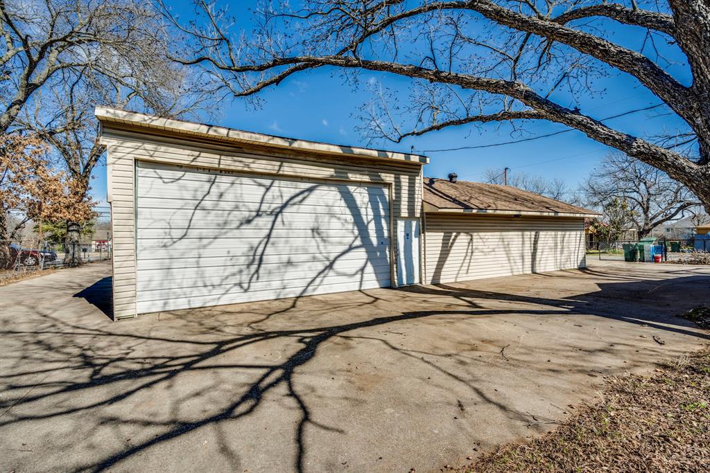 402 W Belt Line Road, Cedar Hill, TX 75104 402 W Belt Line Road, Cedar Hill, TX 75104