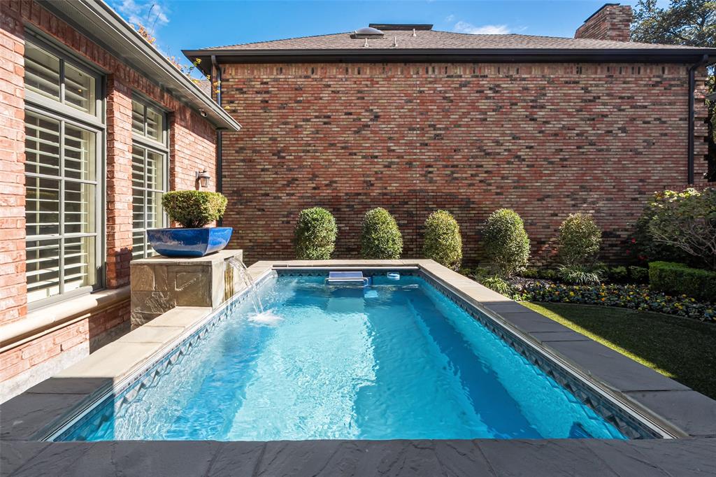 7404 Glen Albens Circle, Dallas, TX 75225