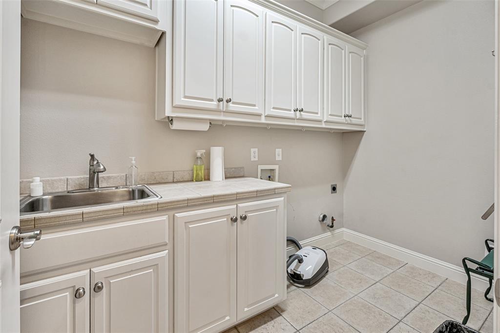 7404 Glen Albens Circle, Dallas, TX 75225