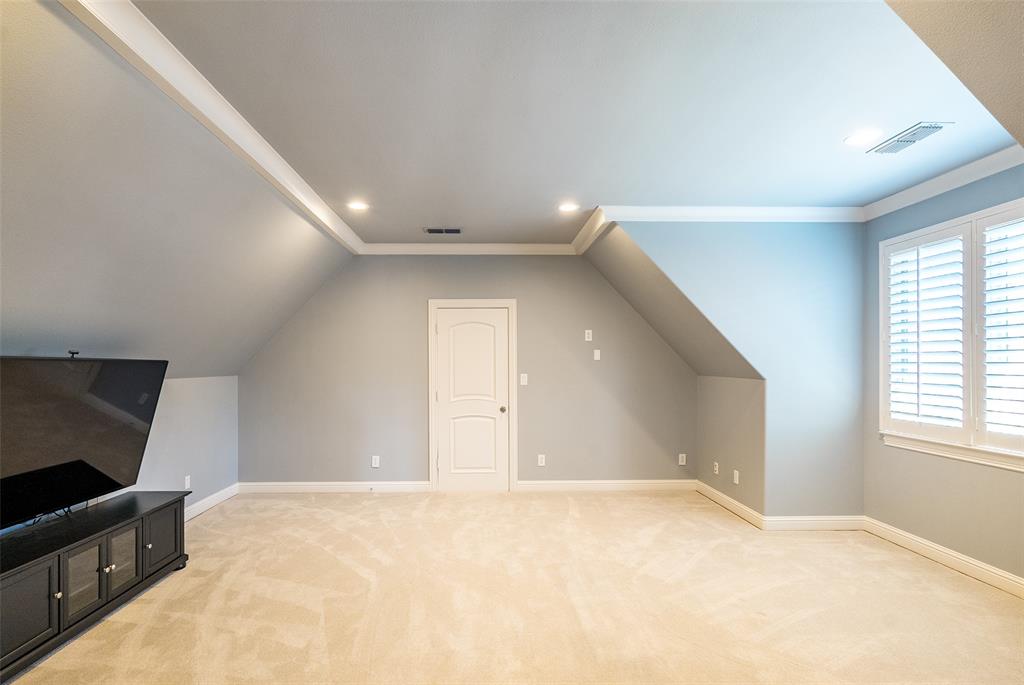 7404 Glen Albens Circle, Dallas, TX 75225