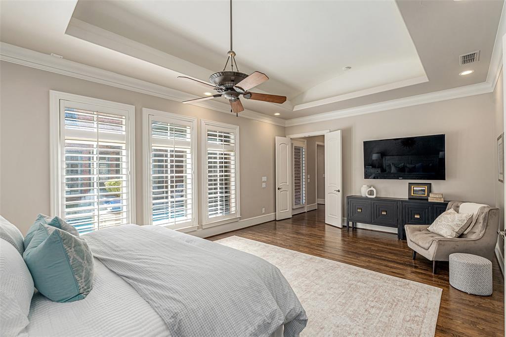 7404 Glen Albens Circle, Dallas, TX 75225