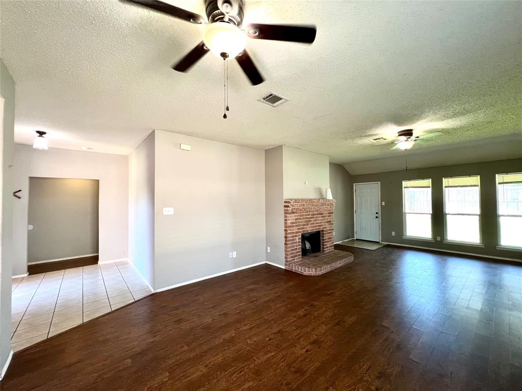 9900 Tyler Drive, McKinney, TX 75072 9900 Tyler Drive, McKinney, TX 75072