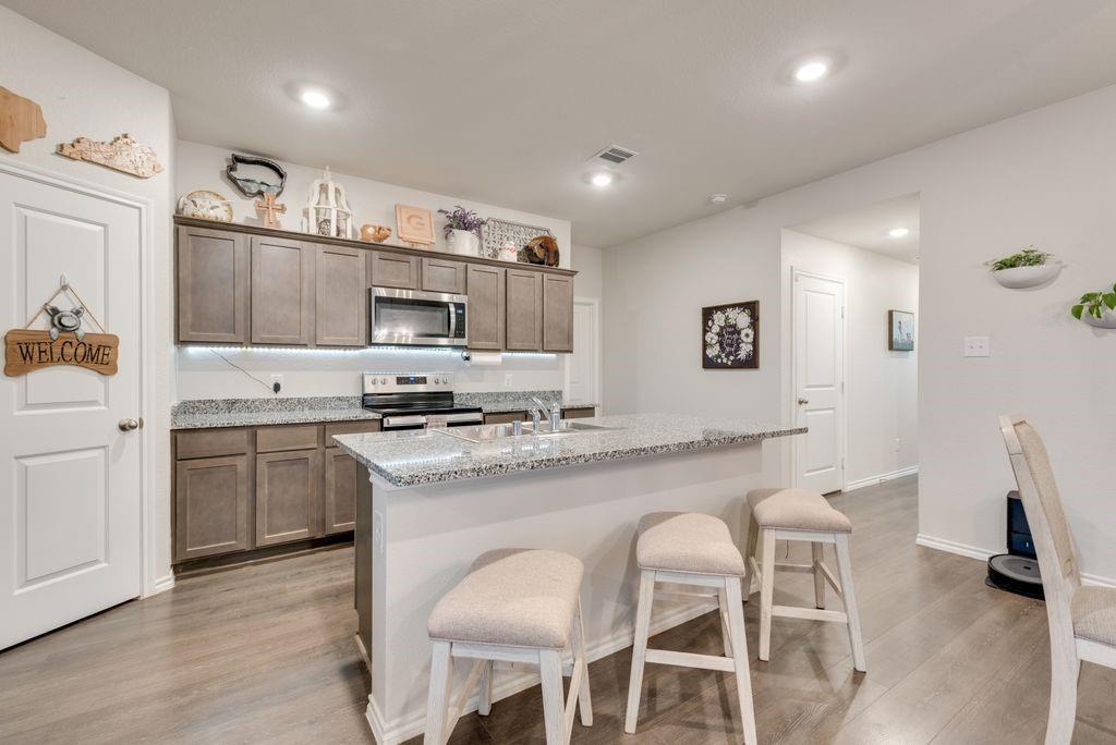 4503 Stardust Way, Forney, TX 75126