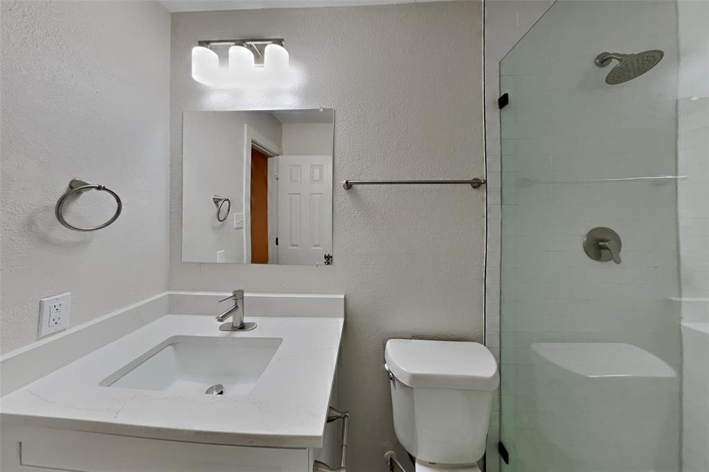 10650 Quest Drive, Frisco, TX 75035 10650 Quest Drive, Frisco, TX 75035