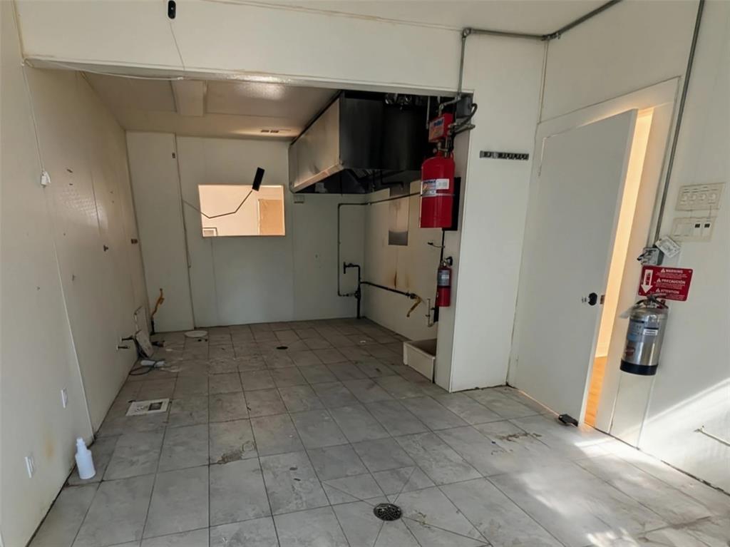 406 W Belt Line Road, Cedar Hill, TX 75104