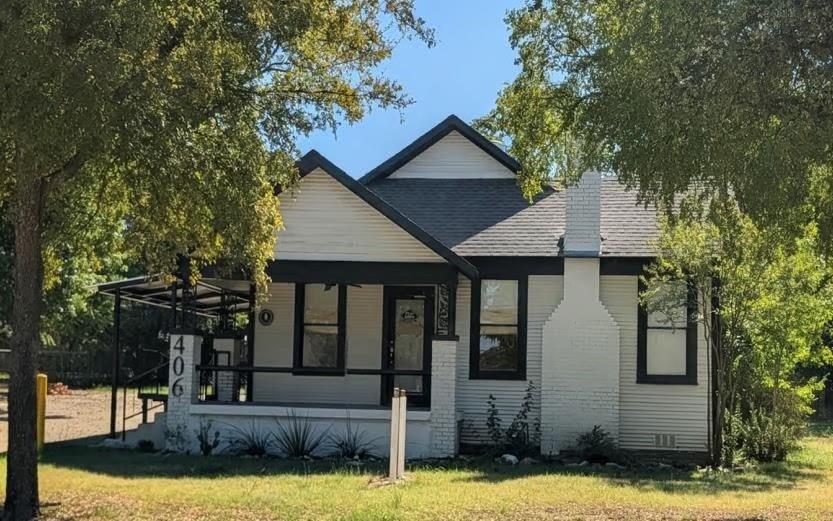 406 W Belt Line Road, Cedar Hill, TX 75104