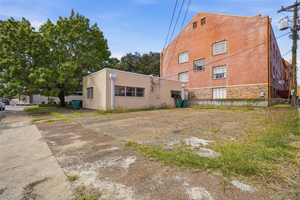 2615 Wesley Street, Greenville, TX 75401