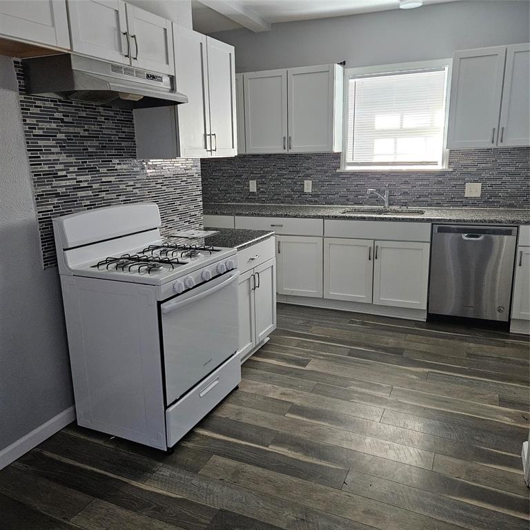 4218 Stonewall Street, Greenville, TX 75401