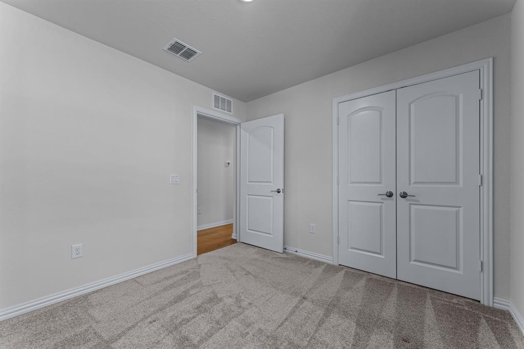 108 Sleepy Willow Lane, McKinney, TX 75071