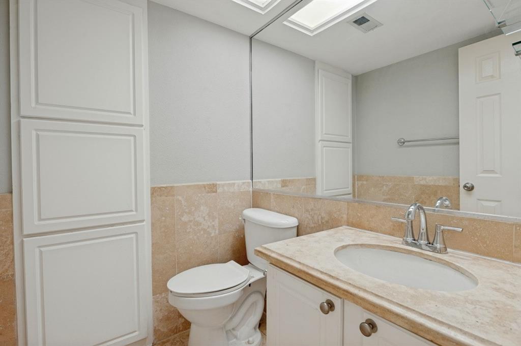 10213 Regal Oaks Drive, #216, Dallas, TX 75230