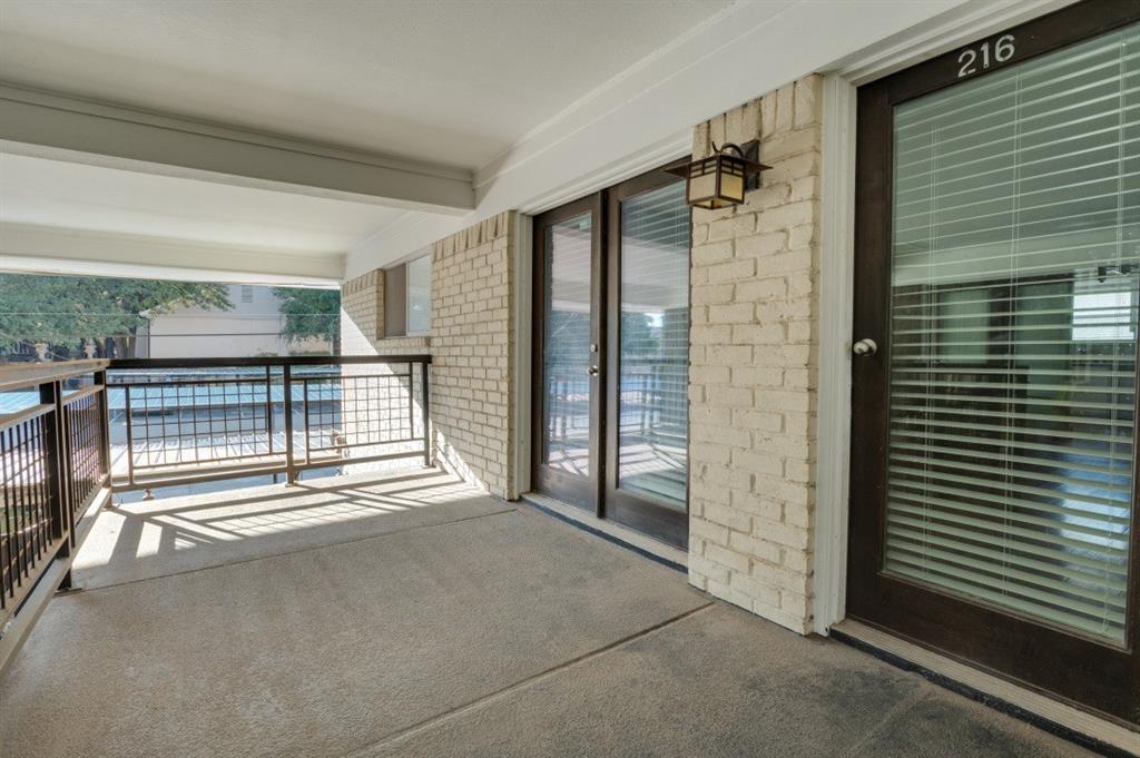 10213 Regal Oaks Drive, #216, Dallas, TX 75230