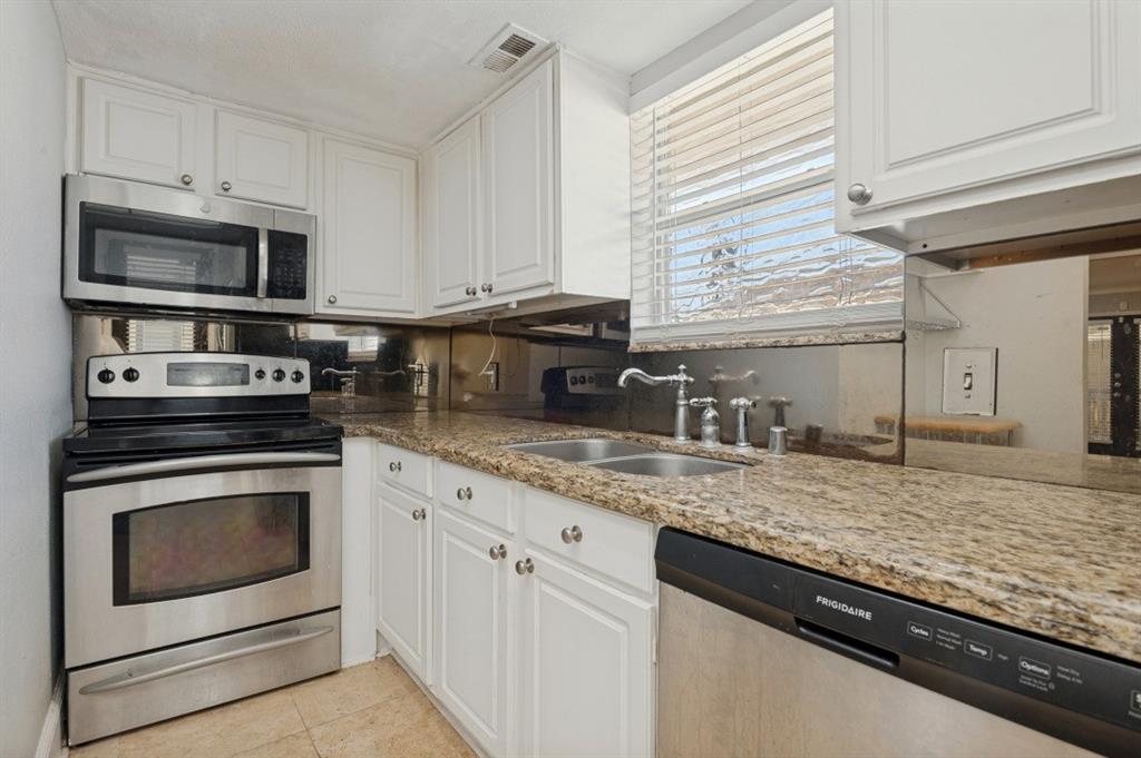 10213 Regal Oaks Drive, #216, Dallas, TX 75230