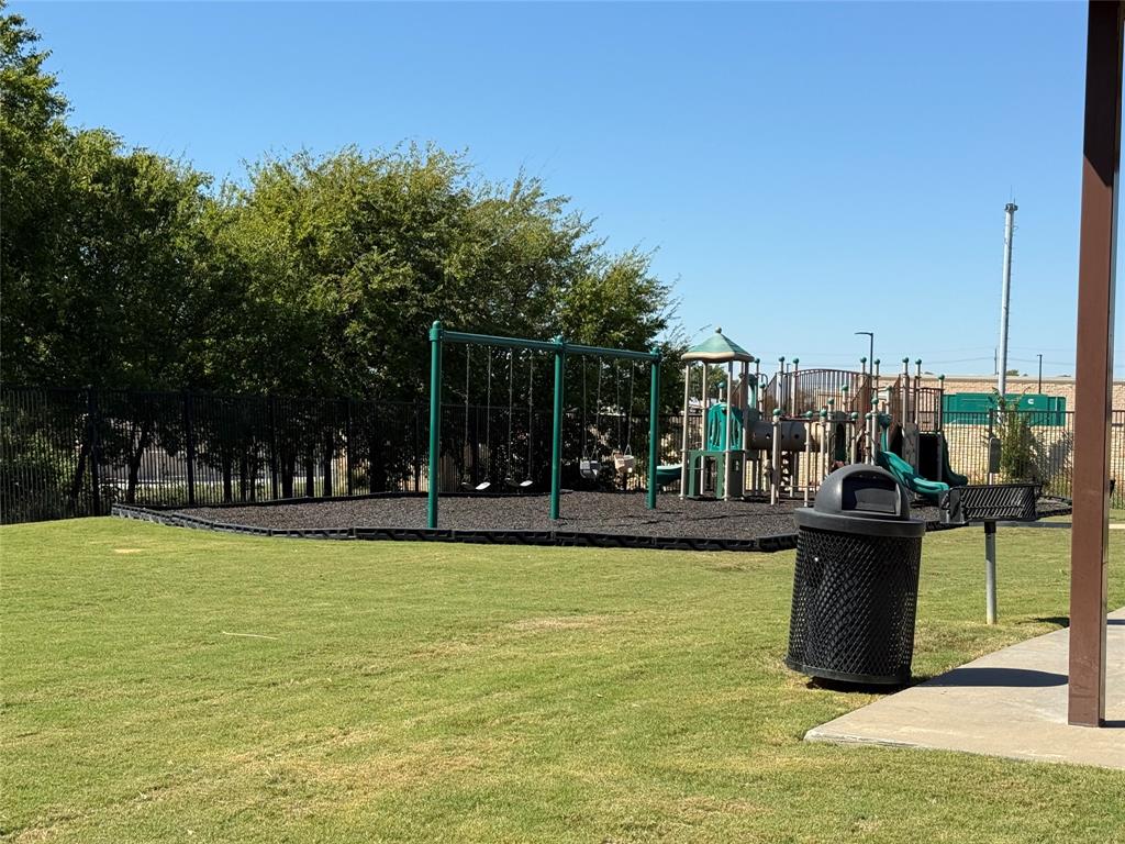 130 Prairie View Drive, Princeton, TX 75407
