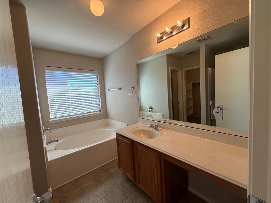 130 Prairie View Drive, Princeton, TX 75407