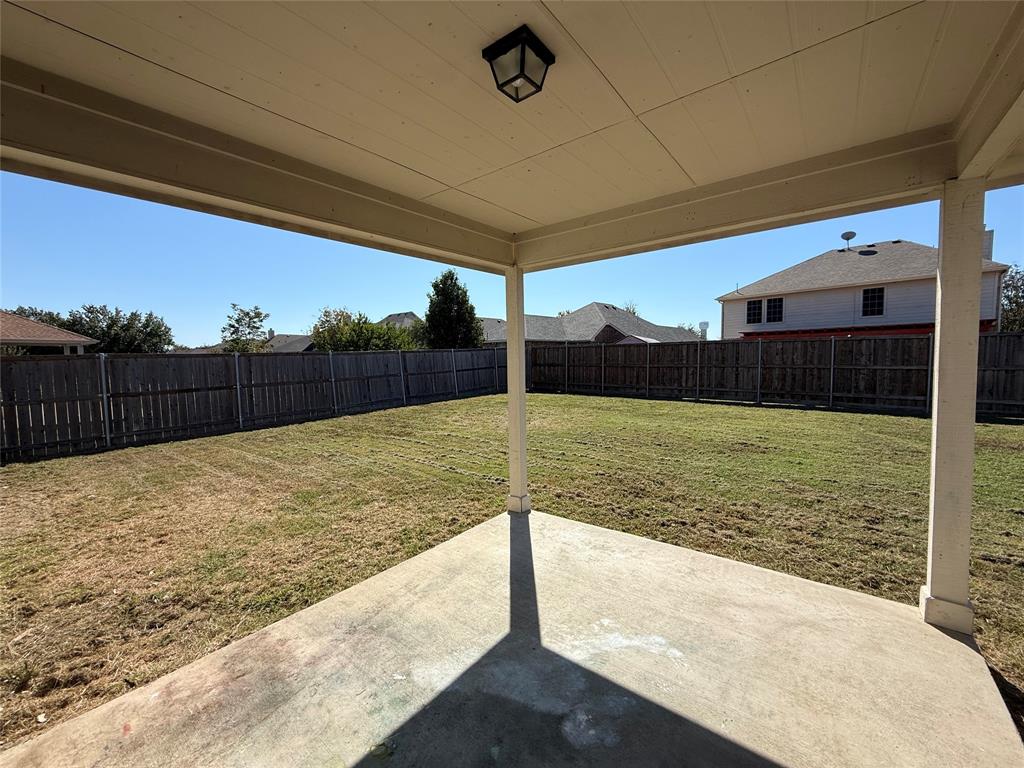 130 Prairie View Drive, Princeton, TX 75407