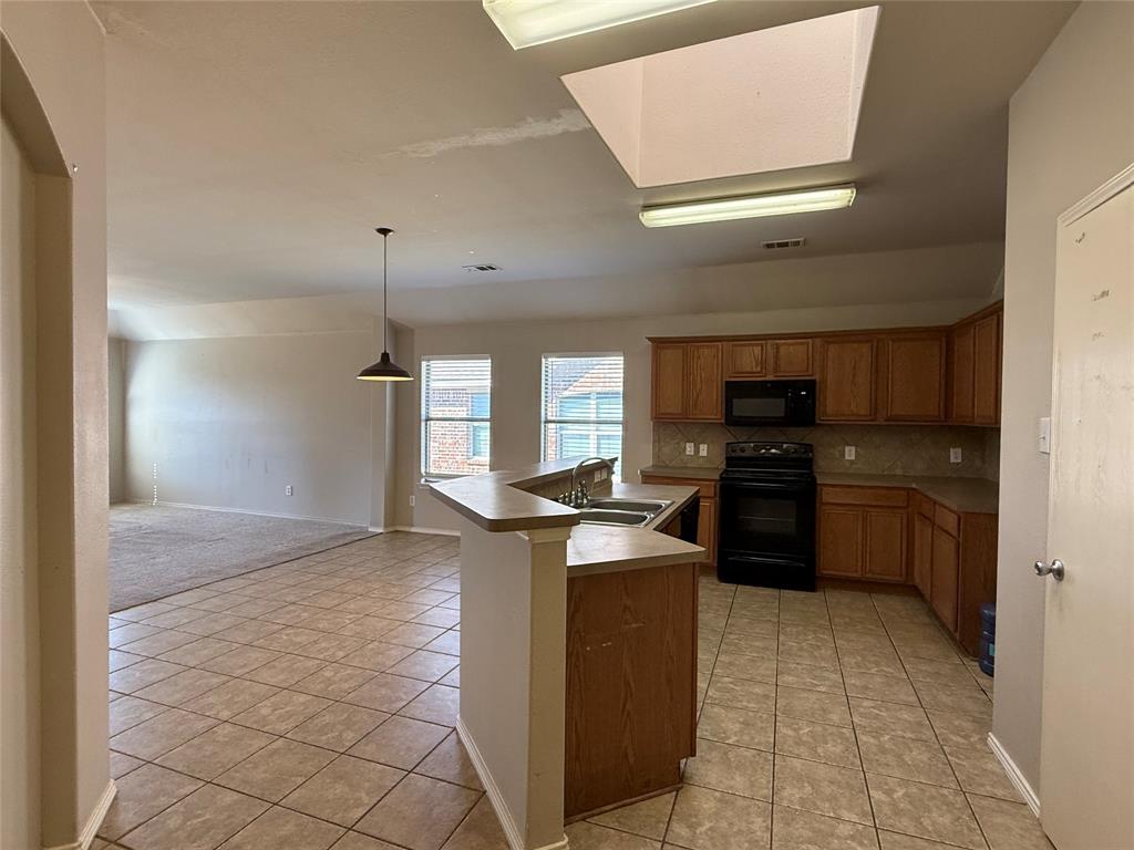 130 Prairie View Drive, Princeton, TX 75407