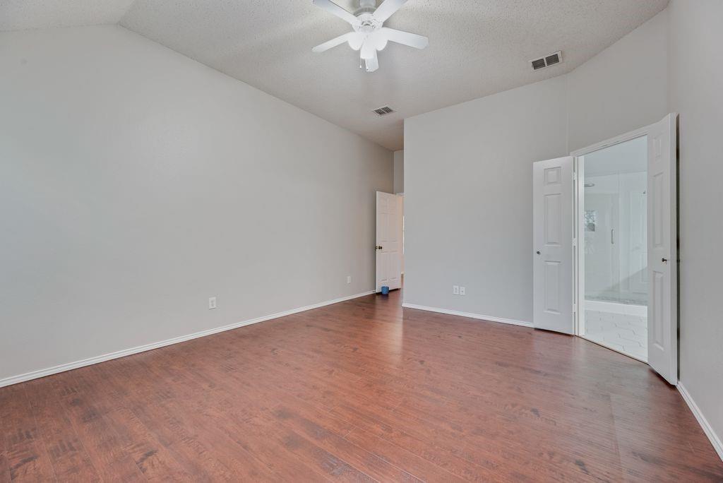 Primary suite