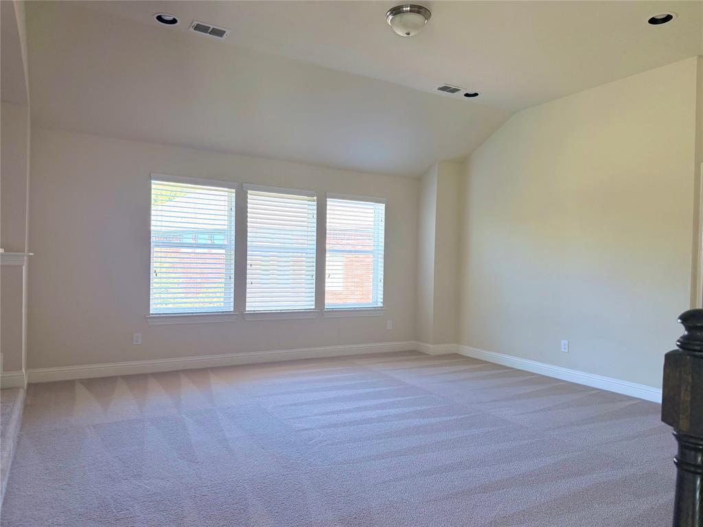 4127 Mane Court, Sachse, TX 75048