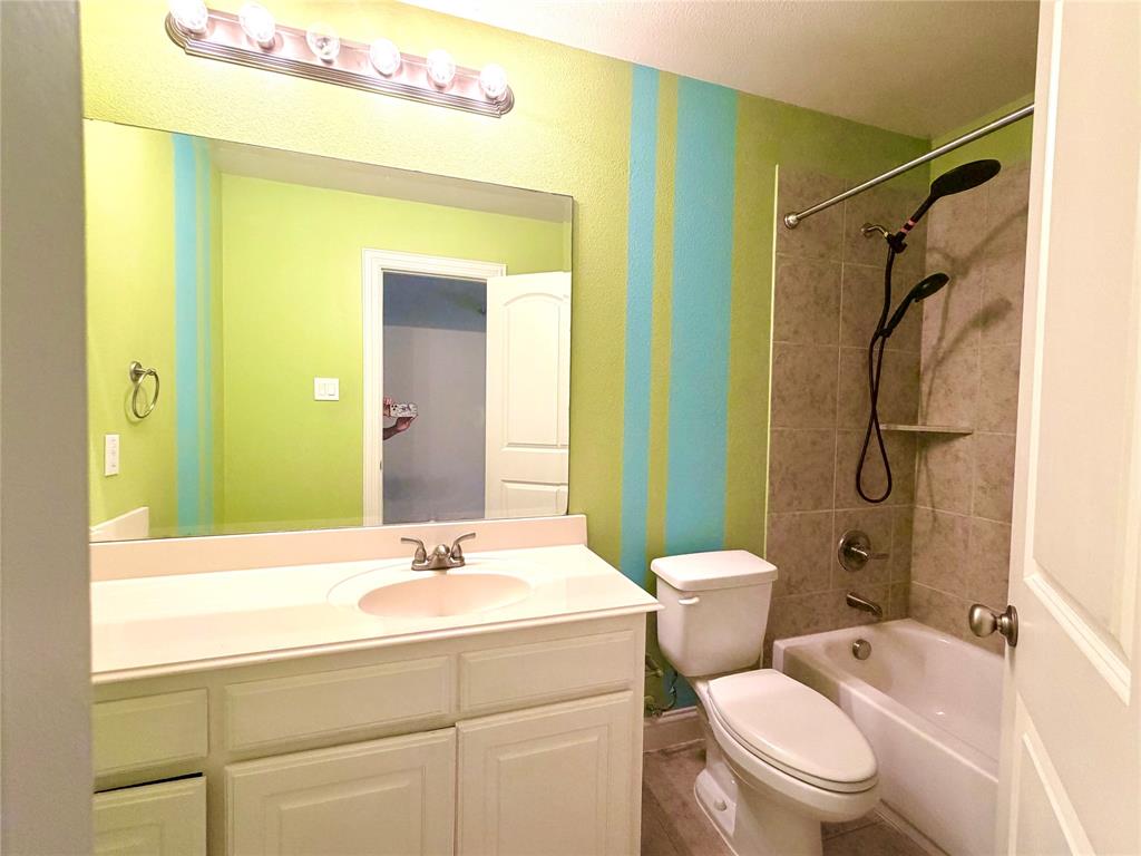 4127 Mane Court, Sachse, TX 75048