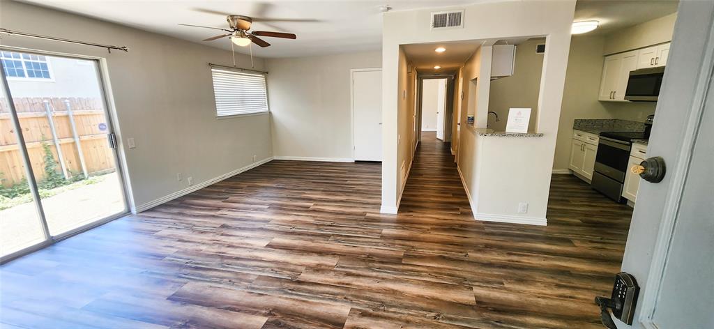 4402 Tophill Lane, Irving, TX 75038