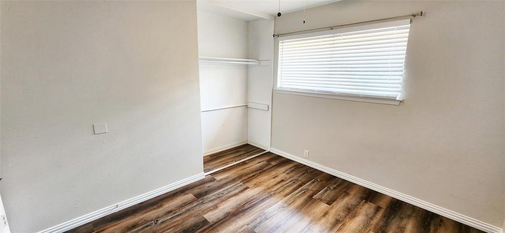 4402 Tophill Lane, Irving, TX 75038