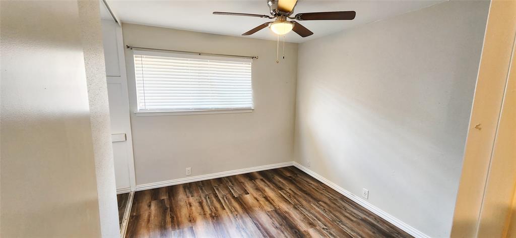 4402 Tophill Lane, Irving, TX 75038