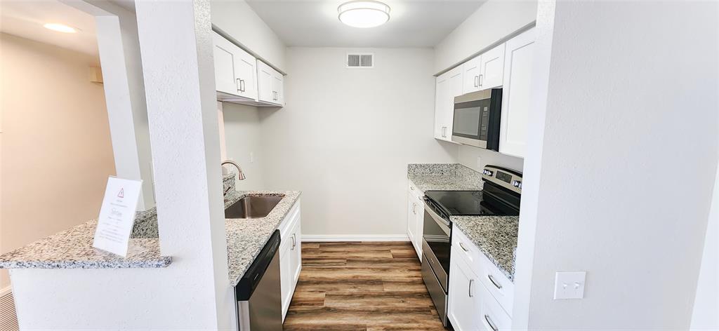 4402 Tophill Lane, Irving, TX 75038
