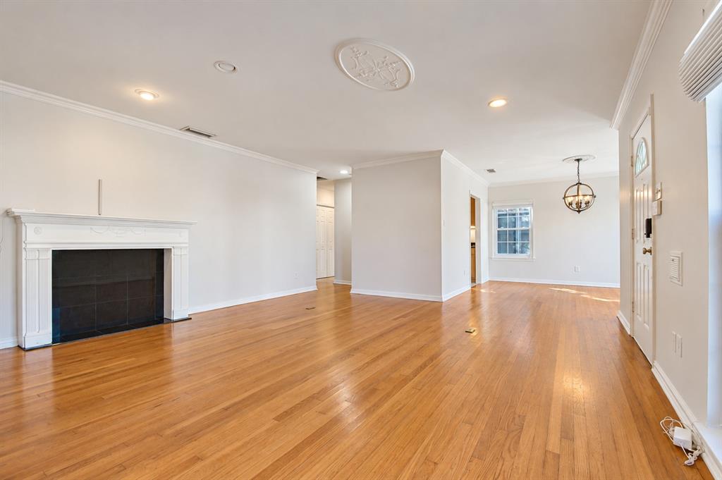 6050 Ellsworth Avenue, Dallas, TX 75206 6050 Ellsworth Avenue, Dallas, TX 75206