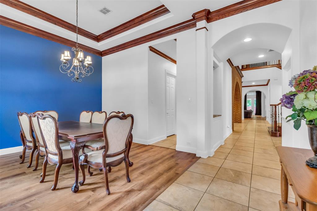 10910 Nevis Lane, Dallas, TX 75218