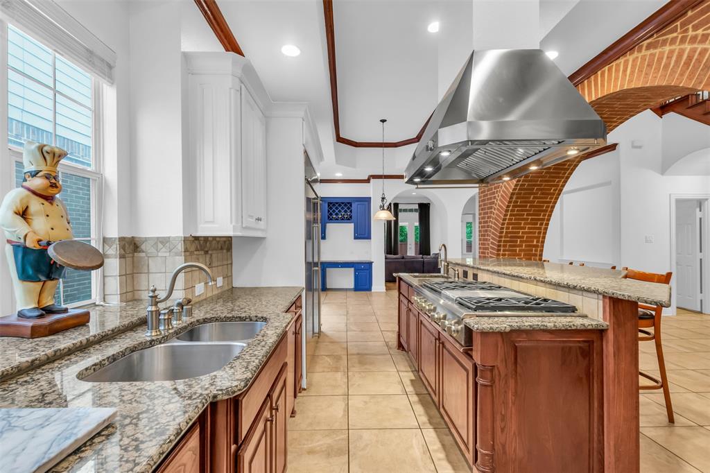 10910 Nevis Lane, Dallas, TX 75218
