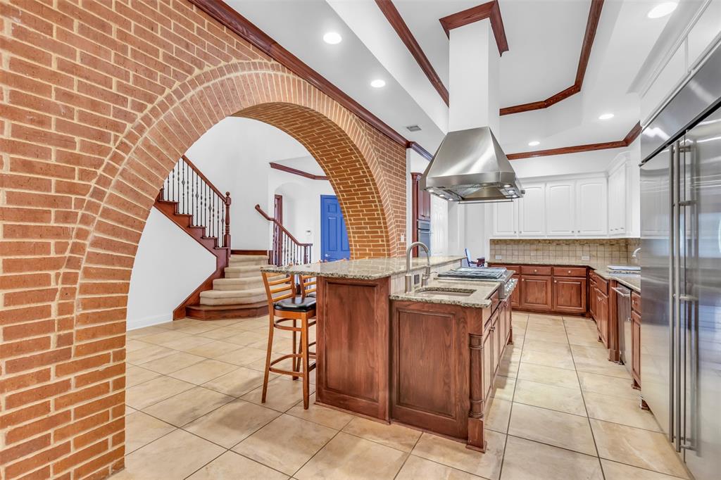 10910 Nevis Lane, Dallas, TX 75218